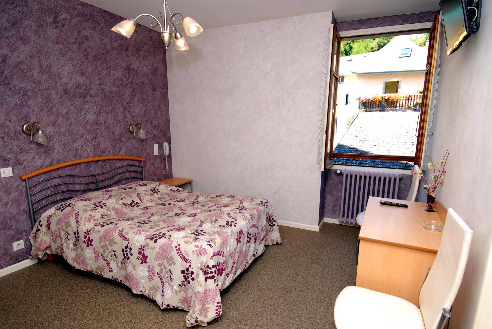 Hotel George Montmélian Kültér fotó